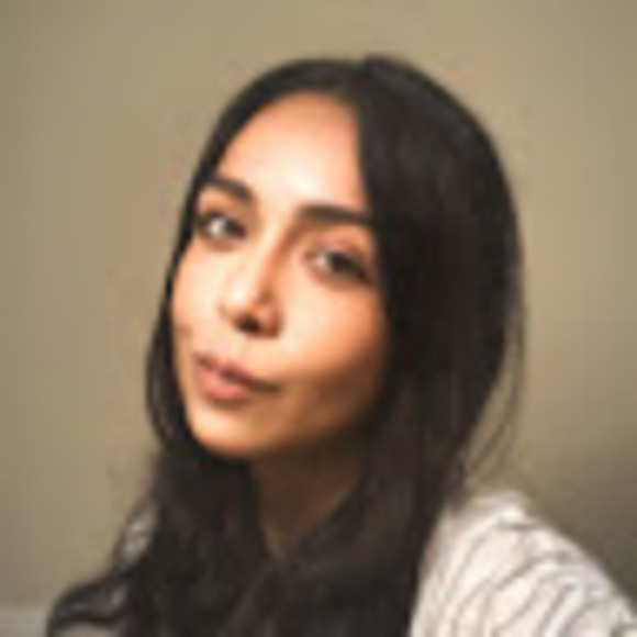 Meet your Posher, Berenice - Picture 1 of 1